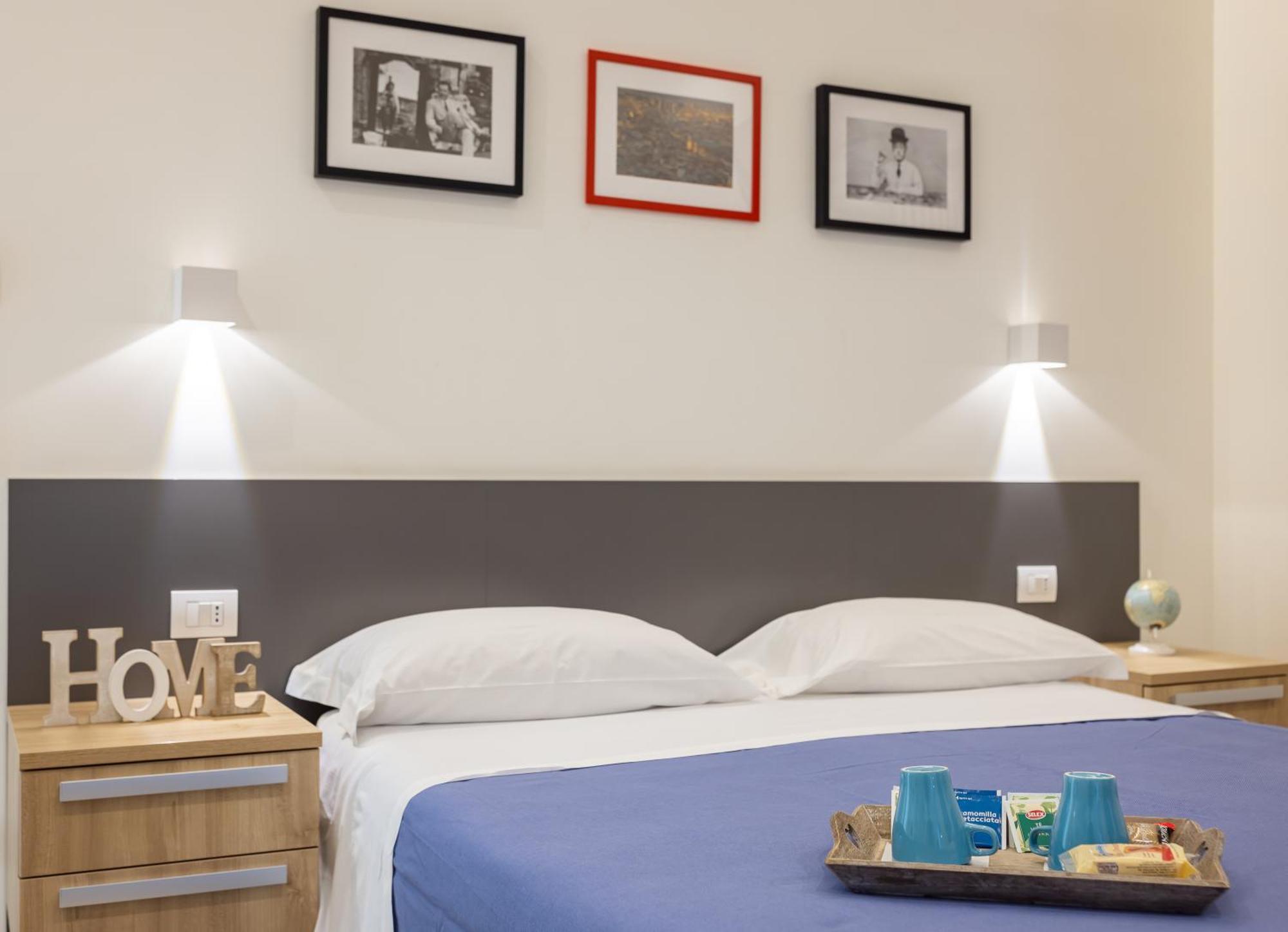 Napoli Squares Suites Luaran gambar