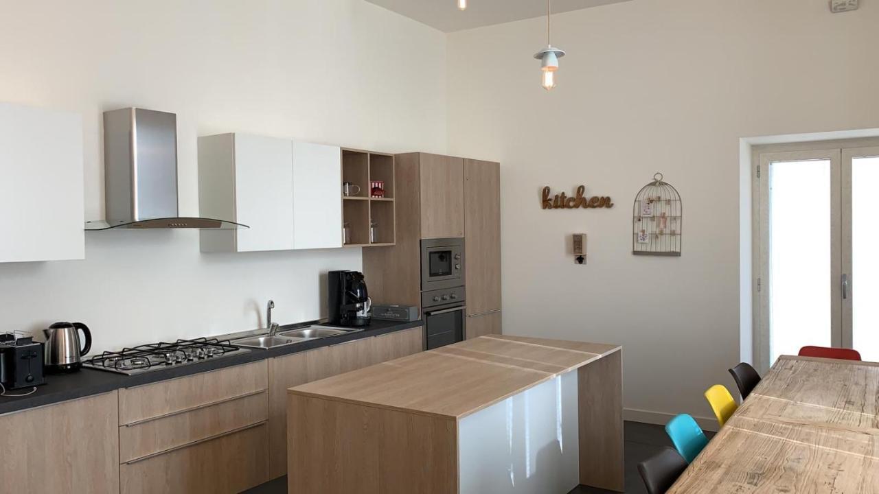 Napoli Squares Suites Luaran gambar