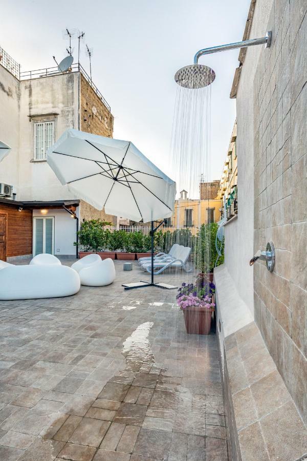 Napoli Squares Suites Luaran gambar